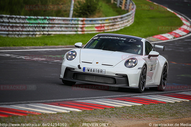 Bild #24254369 - Porsche Club Sverige - Nürburgring