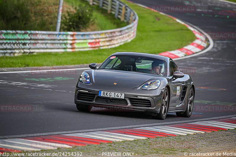 Bild #24254392 - Porsche Club Sverige - Nürburgring