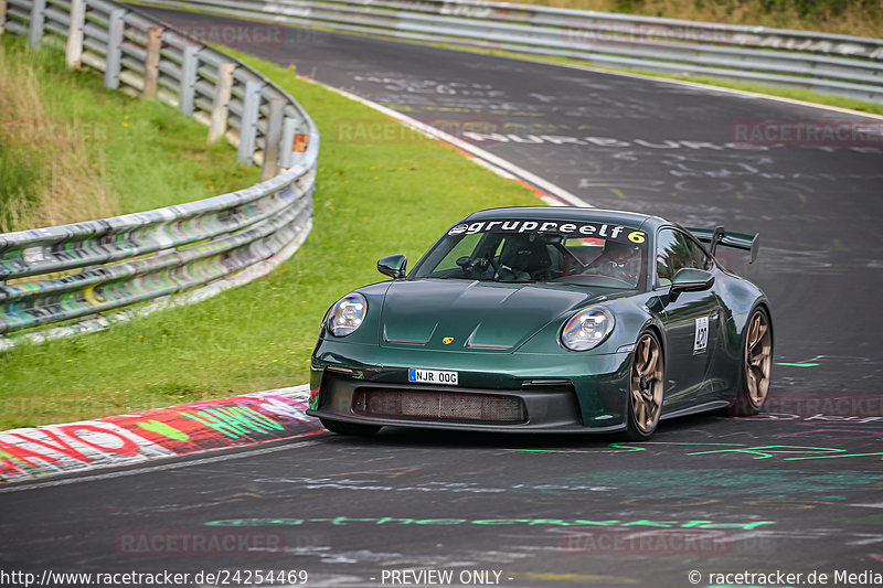 Bild #24254469 - Porsche Club Sverige - Nürburgring