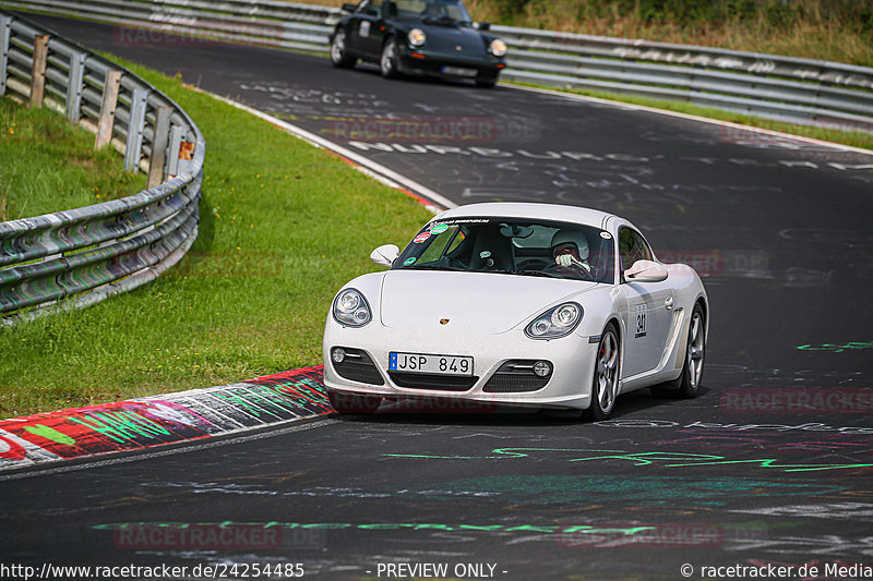Bild #24254485 - Porsche Club Sverige - Nürburgring