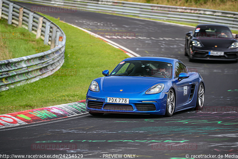 Bild #24254529 - Porsche Club Sverige - Nürburgring