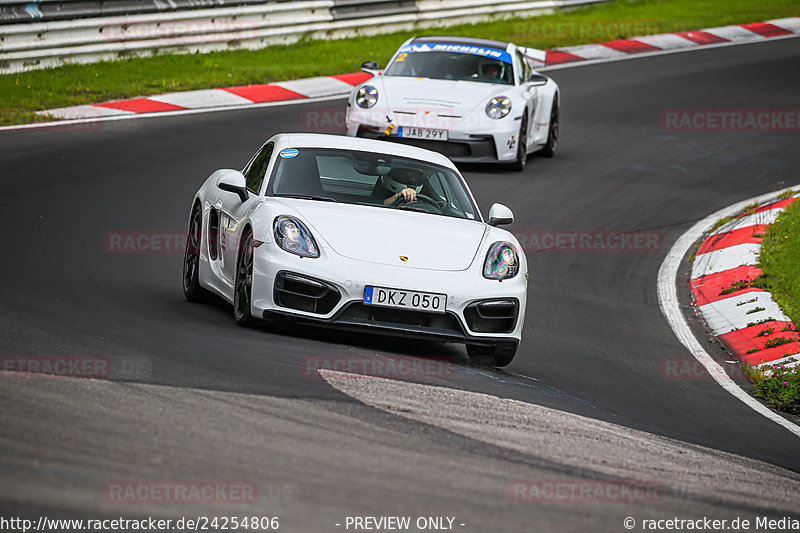 Bild #24254806 - Porsche Club Sverige - Nürburgring