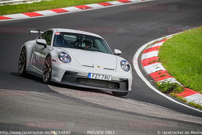 Bild #24254880 - Porsche Club Sverige - Nürburgring