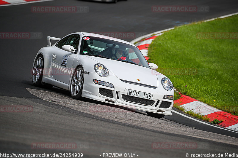 Bild #24254909 - Porsche Club Sverige - Nürburgring