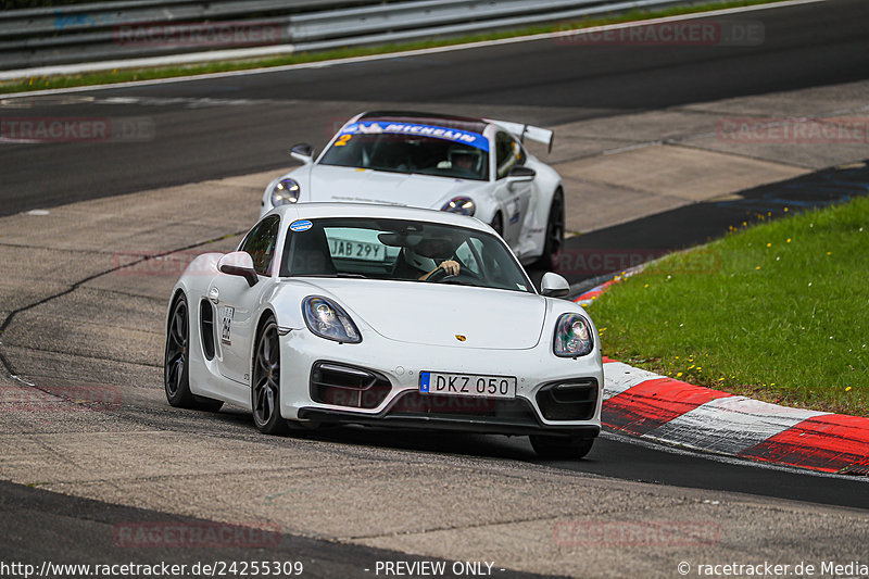 Bild #24255309 - Porsche Club Sverige - Nürburgring