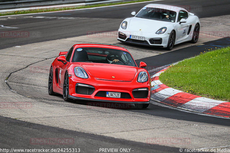 Bild #24255313 - Porsche Club Sverige - Nürburgring