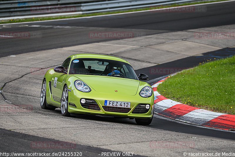 Bild #24255320 - Porsche Club Sverige - Nürburgring