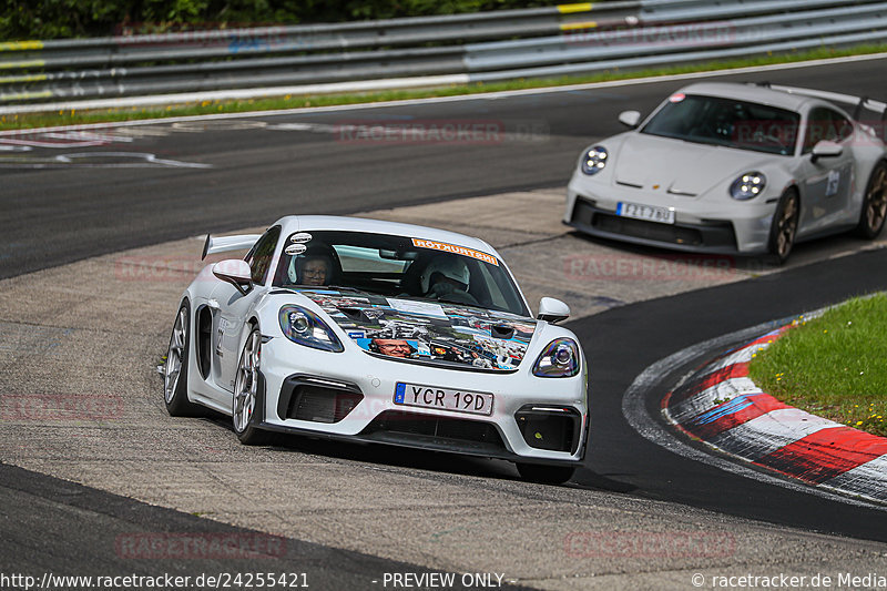 Bild #24255421 - Porsche Club Sverige - Nürburgring