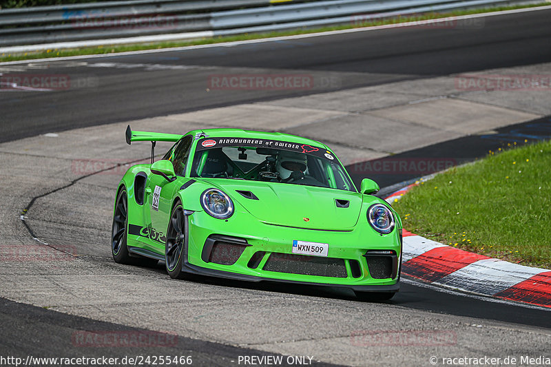 Bild #24255466 - Porsche Club Sverige - Nürburgring