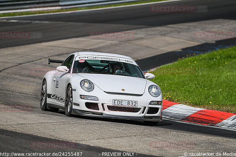 Bild #24255487 - Porsche Club Sverige - Nürburgring