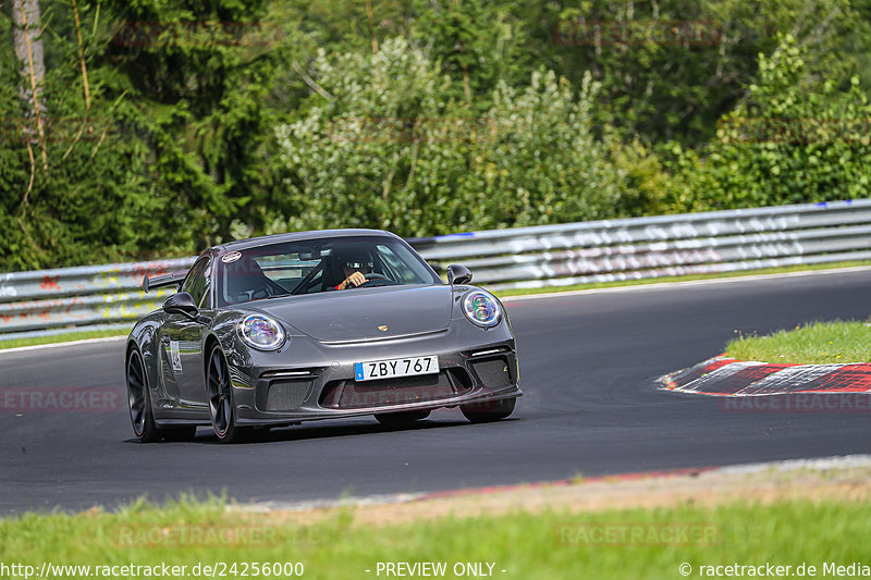 Bild #24256000 - Porsche Club Sverige - Nürburgring