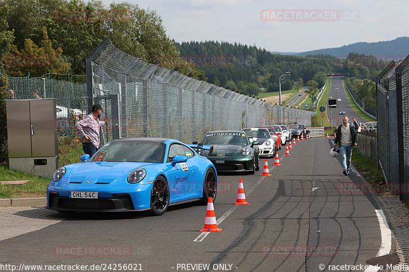 Bild #24256021 - Porsche Club Sverige - Nürburgring