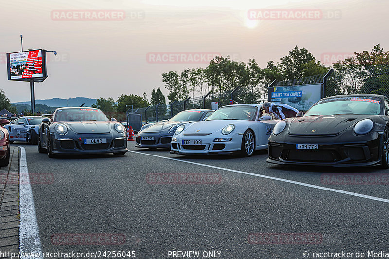 Bild #24256045 - Porsche Club Sverige - Nürburgring