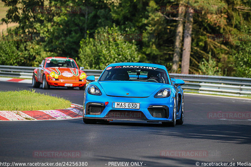 Bild #24256380 - Porsche Club Sverige - Nürburgring