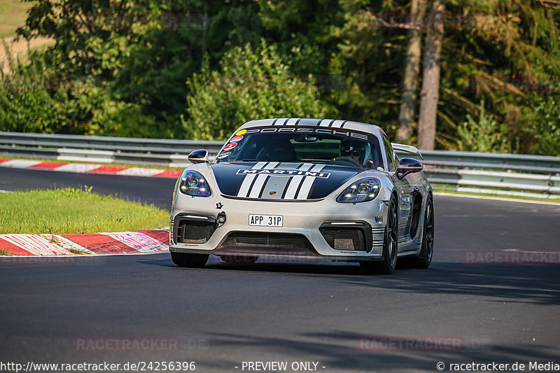 Bild #24256396 - Porsche Club Sverige - Nürburgring