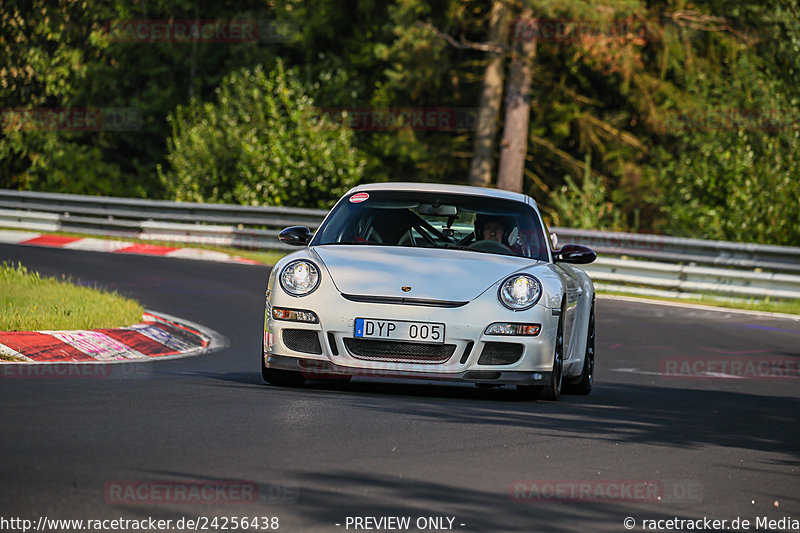 Bild #24256438 - Porsche Club Sverige - Nürburgring