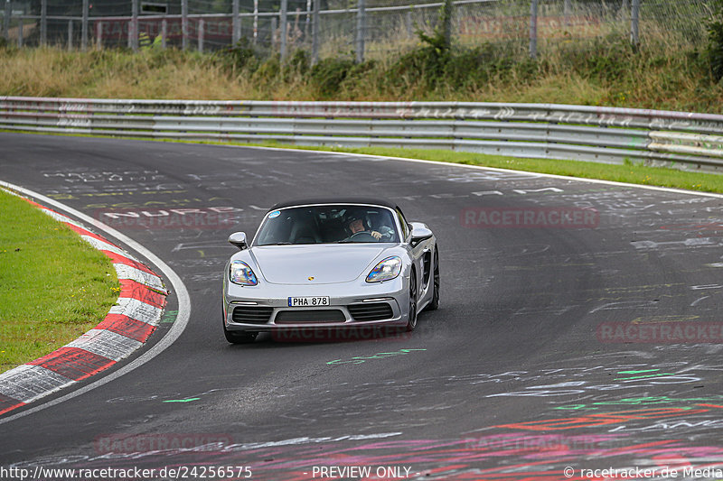 Bild #24256575 - Porsche Club Sverige - Nürburgring