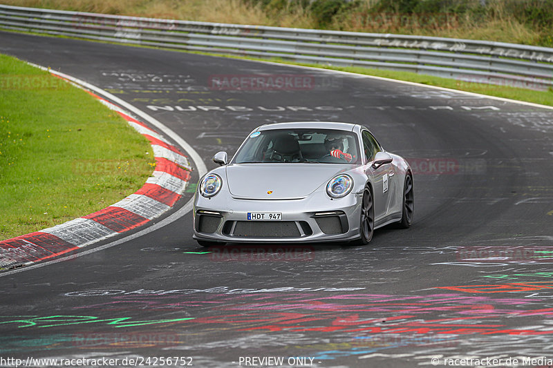 Bild #24256752 - Porsche Club Sverige - Nürburgring