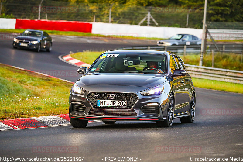 Bild #25221924 - SPORTFAHRERTRAINING NORDSCHLEIFE XL (04.10.2023)