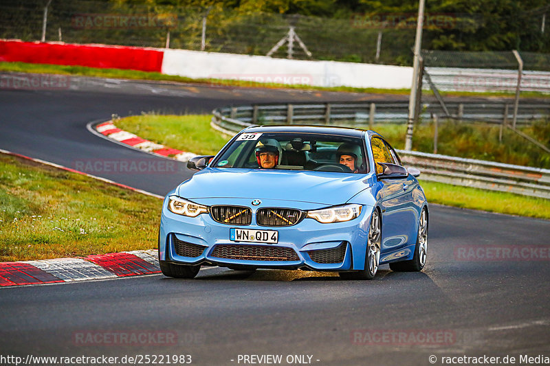 Bild #25221983 - SPORTFAHRERTRAINING NORDSCHLEIFE XL (04.10.2023)