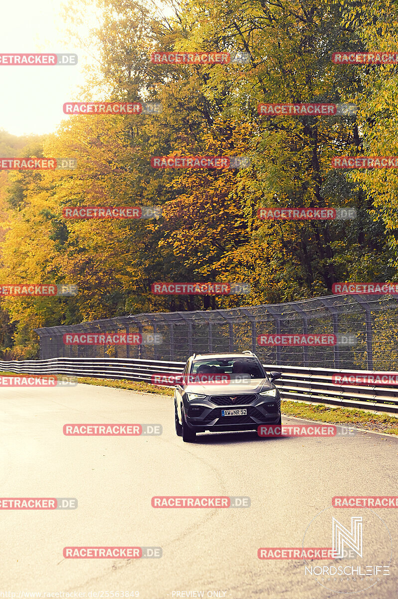 Bild #25563849 - Touristenfahrten Nürburgring Nordschleife (27.10.2023)