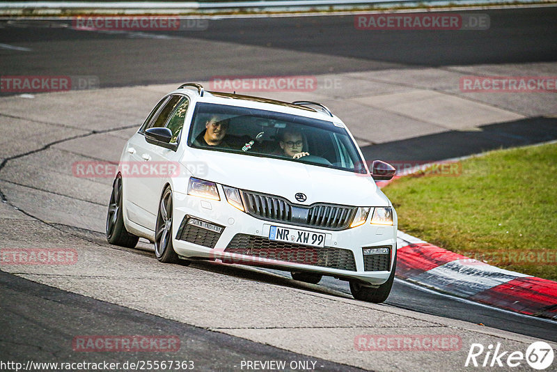 Bild #25567363 - Touristenfahrten Nürburgring Nordschleife (27.10.2023)