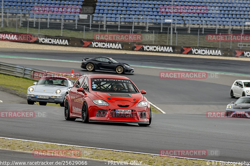 Bild #25629066 - Touristenfahrten Nürburgring Grand Prix