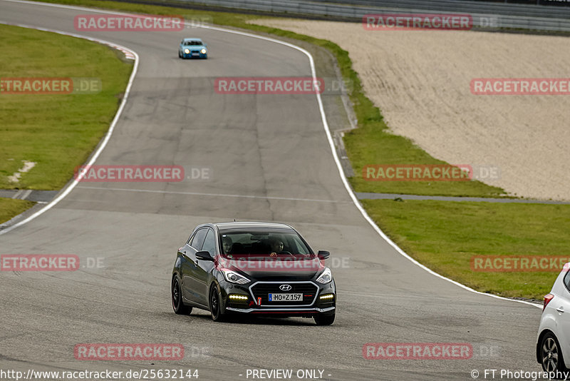 Bild #25632144 - Touristenfahrten Nürburgring Grand Prix