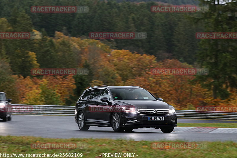 Bild #25682109 - Touristenfahrten Nürburgring Nordschleife (04.11.2023)