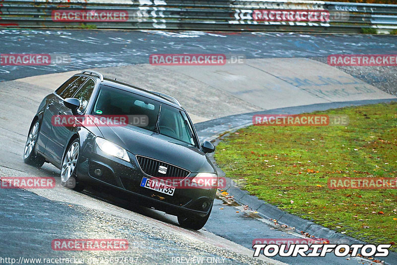 Bild #25692697 - Touristenfahrten Nürburgring Nordschleife (04.11.2023)