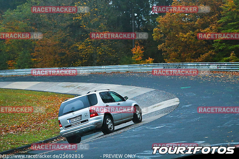 Bild #25692816 - Touristenfahrten Nürburgring Nordschleife (04.11.2023)