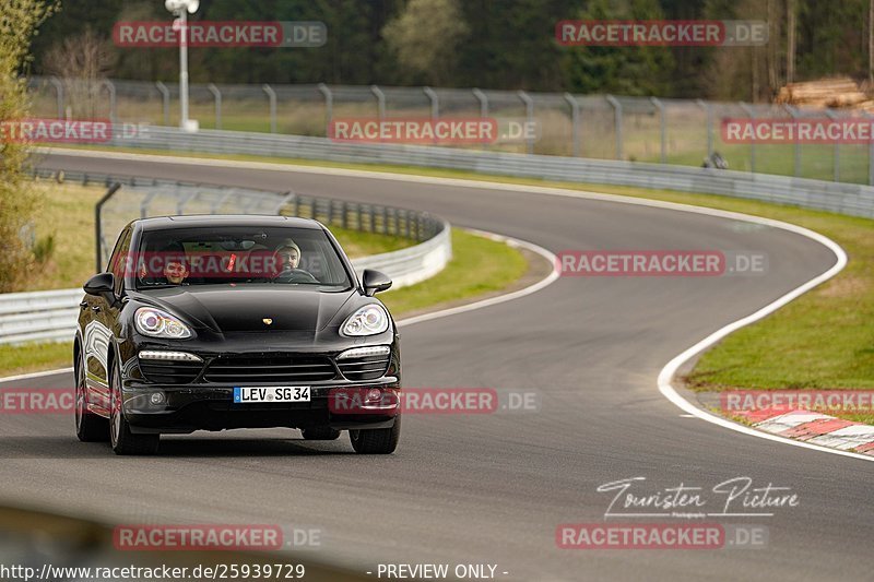 Bild #25939729 - Touristenfahrten Nürburgring Nordschleife (17.03.2024)