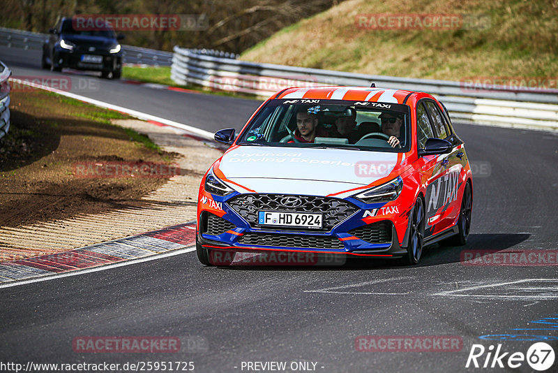 Bild #25951725 - Touristenfahrten Nürburgring Nordschleife (17.03.2024)