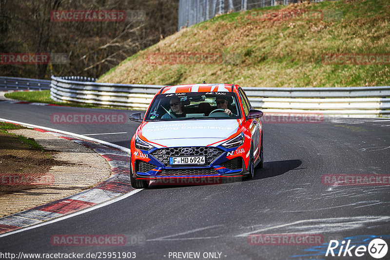 Bild #25951903 - Touristenfahrten Nürburgring Nordschleife (17.03.2024)