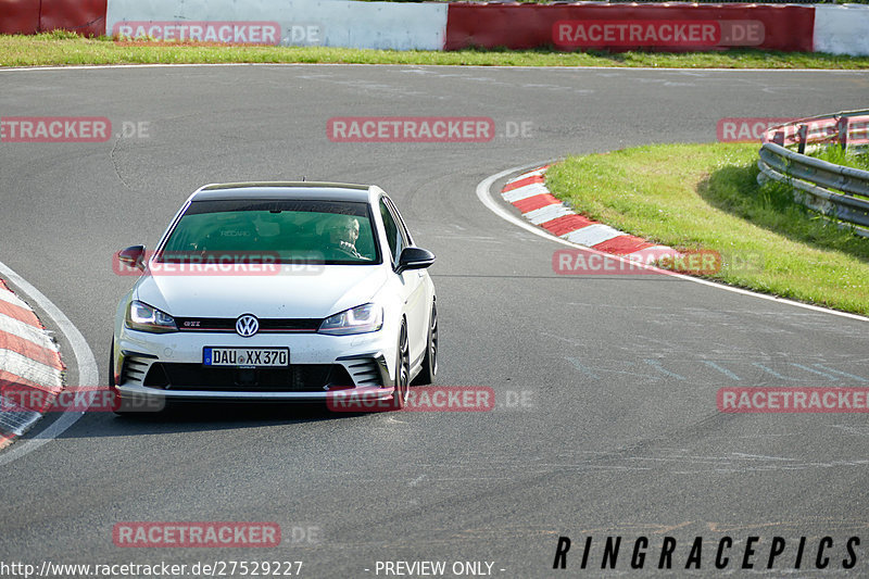 Bild #27529227 - Touristenfahrten Nürburgring Nordschleife (12.05.2024)