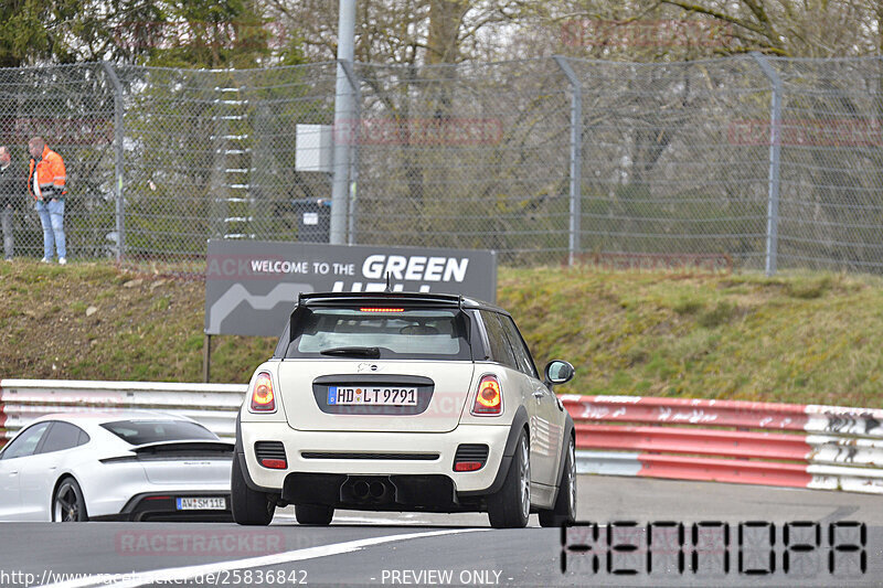 Bild #25836842 - Touristenfahrten Nürburgring Nordschleife (16.03.2024)