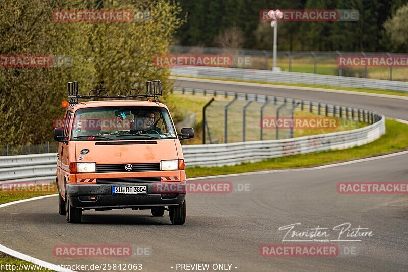 Bild #25842063 - Touristenfahrten Nürburgring Nordschleife (16.03.2024)