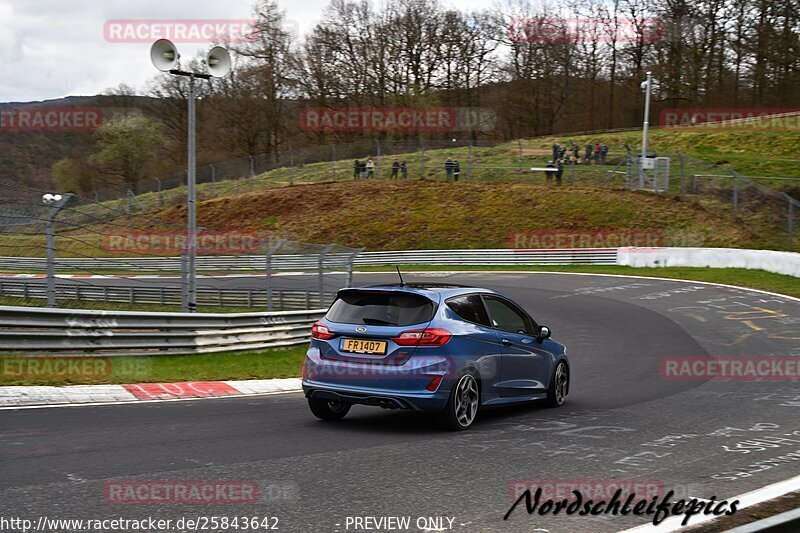 Bild #25843642 - Touristenfahrten Nürburgring Nordschleife (16.03.2024)