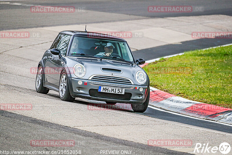 Bild #25852058 - Touristenfahrten Nürburgring Nordschleife (16.03.2024)