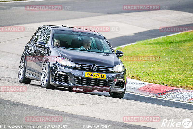 Bild #25852782 - Touristenfahrten Nürburgring Nordschleife (16.03.2024)