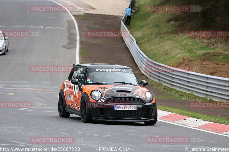 Bild #25867228 - Touristenfahrten Nürburgring Nordschleife (16.03.2024)