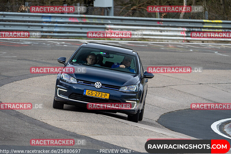 Bild #25880697 - Touristenfahrten Nürburgring Nordschleife (16.03.2024)